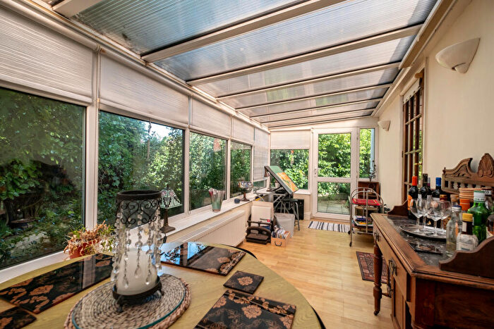 2 Bedroom Detached Bungalow For Sale In Preston Road, Lytham St. Annes, FY8