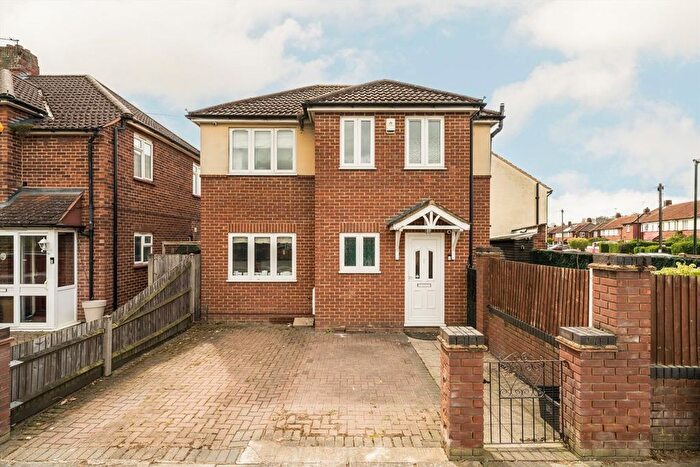 2 Bedroom Property For Sale In Millfield Road, Whitton, TW4