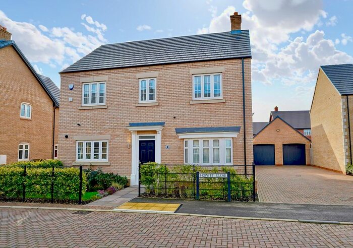 4 Bedroom Detached House For Sale In Howitt Close, Brampton, Huntingdon, PE28