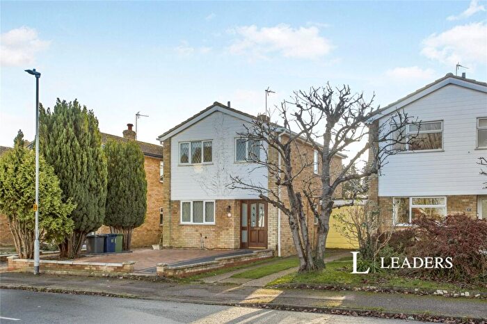 3 Bedroom House To Rent In Tavistock Road, Cambridge, Cambridgeshire, CB4