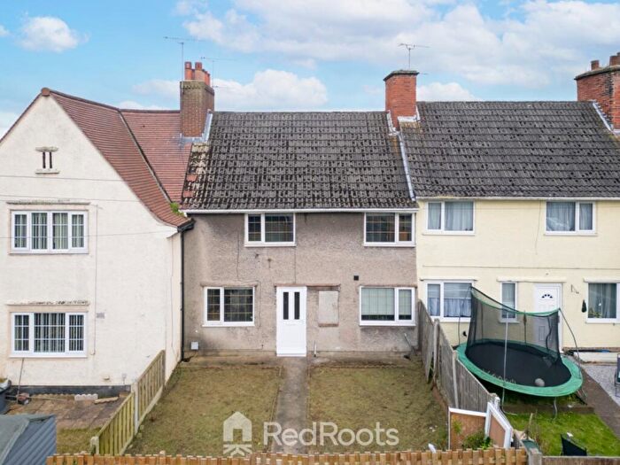 3 Bedroom Terraced House To Rent In West Avenue, Woodlands, Doncaster, South Yorkshire, DN6