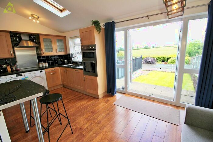 3 Bedroom Semi-Detached House For Sale In Winslow Road, Nr Westhoughton, Bolton, BL3
