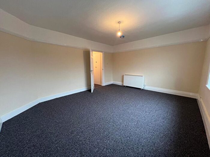 1 Bedroom Flat To Rent In Kenpas Highway, Coventry, CV3
