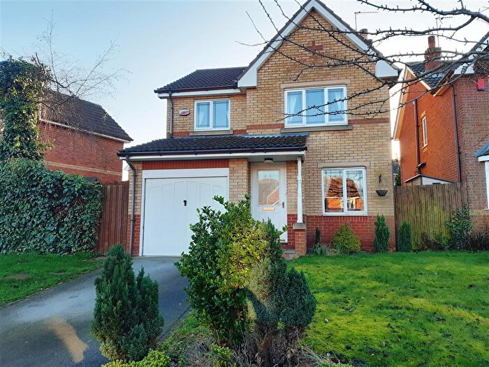 3 Bedroom Detached House To Rent In Thornhill Road, Harworth, Doncaster, DN11