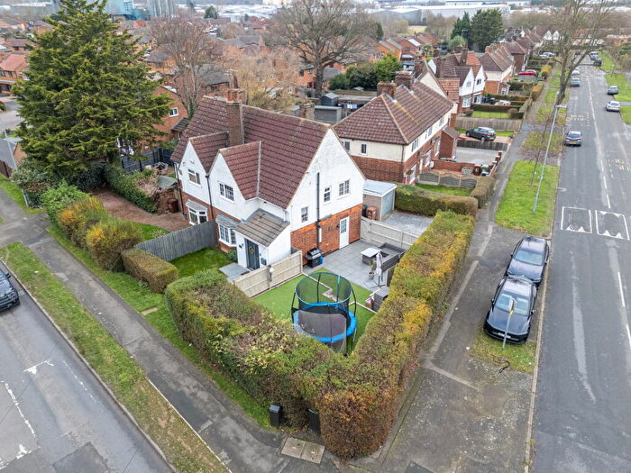 3 Bedroom Semi Detached House For Sale In Rockingham Road, Corby, Northamptonshire, NN17