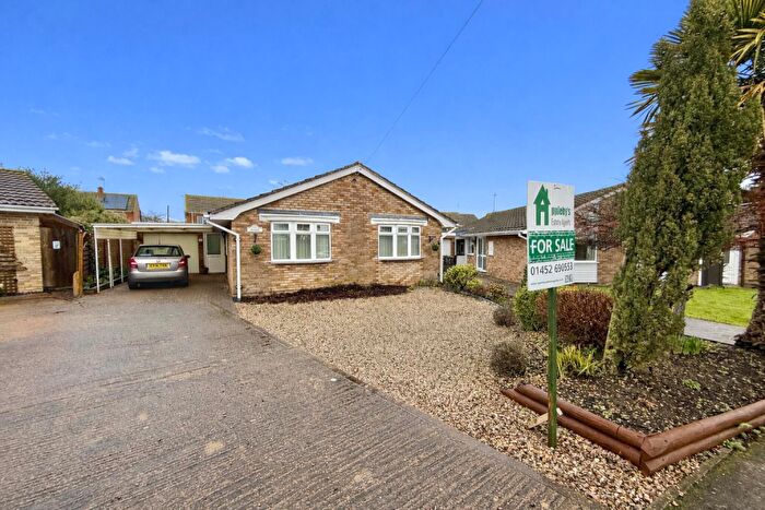 2 Bedroom Detached Bungalow For Sale In Sunset Place, Huntley, Gloucester, GL19