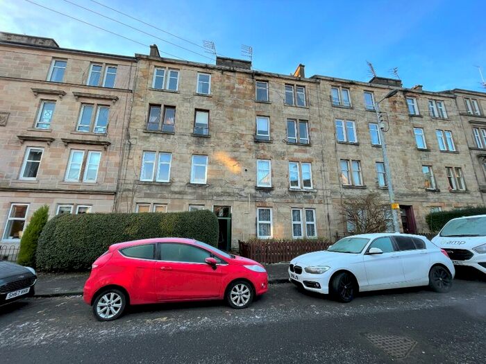 1 Bedroom Flat To Rent In Roslea Drive, Glasgow, G31
