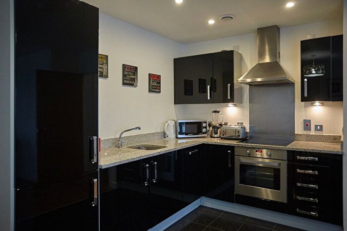 3 Bedroom Property To Rent In Barge Walk, London, SE10