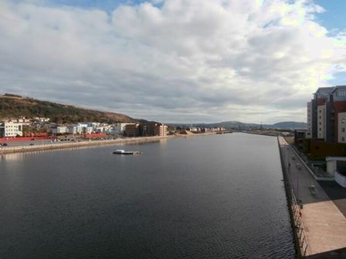 1 Bedroom Flat To Rent In Altamar, Kings Road, Swansea, SA1