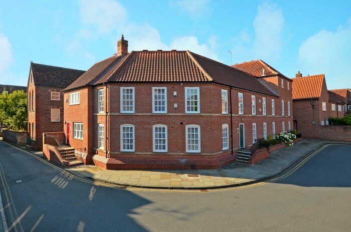 1 Bedroom Flat To Rent In St Andrew Place, York, YO1