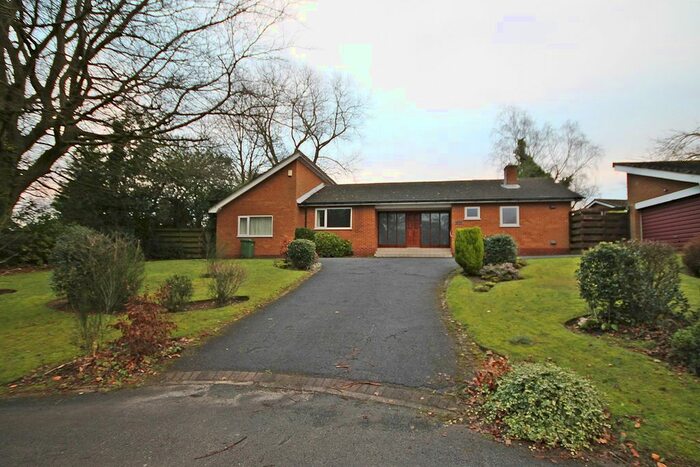4 Bedroom Bungalow To Rent In Windmill Close, Appleton, Warrington WA4