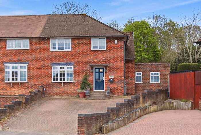 3 Bedroom House For Sale In Grosvenor Drive, Loughton, IG10