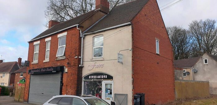 2 Bedroom Flat To Rent In Coltham Road, Willenhall, West Midlands, WV12
