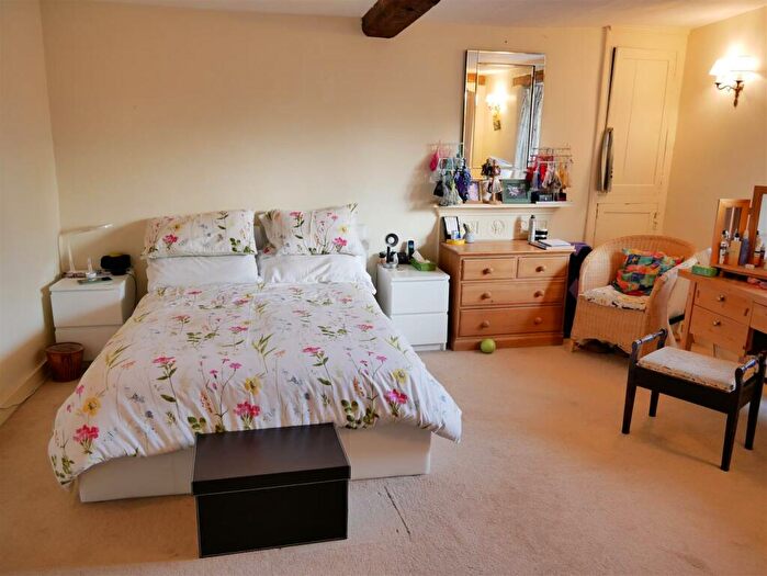 3 Bedroom Detached House For Sale In Castle Street, Calne, SN11