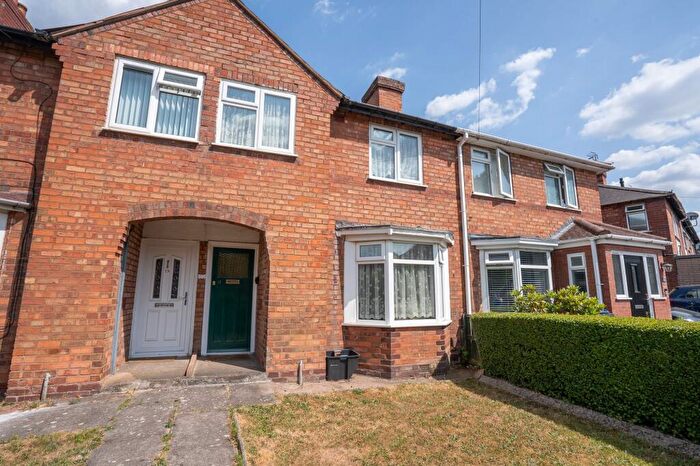 3 Bedroom Terraced House For Sale In Arkley Road, Birmingham, B28