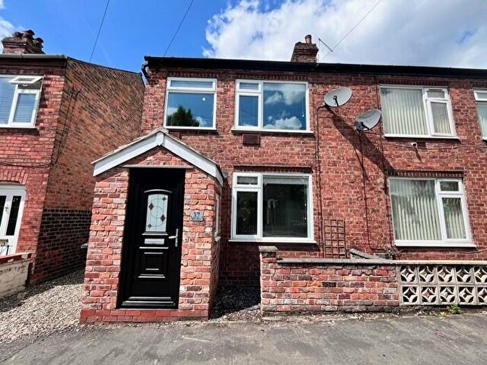 3 Bedroom Semi-Detached House To Rent In Percy Street, Northwich, CW9