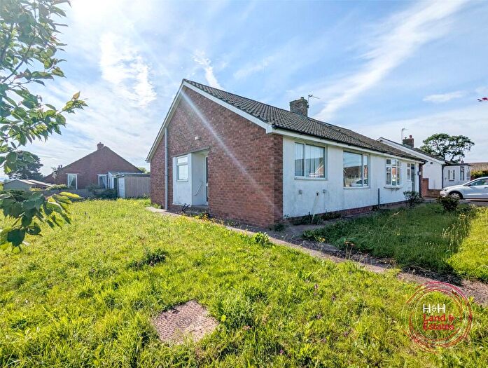2 Bedroom Bungalow For Sale In South Croft, Houghton, Carlisle, Cumbria, CA3