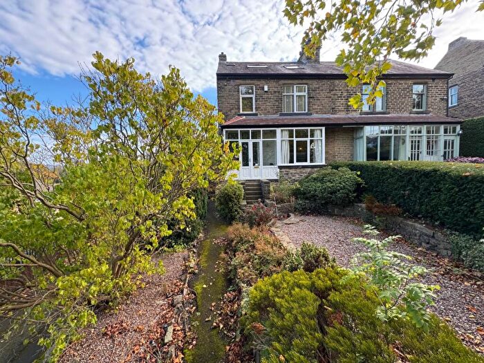 5 Bedroom Semi-Detached House For Sale In Beechwood Grove, Moorhead, Shipley, BD18