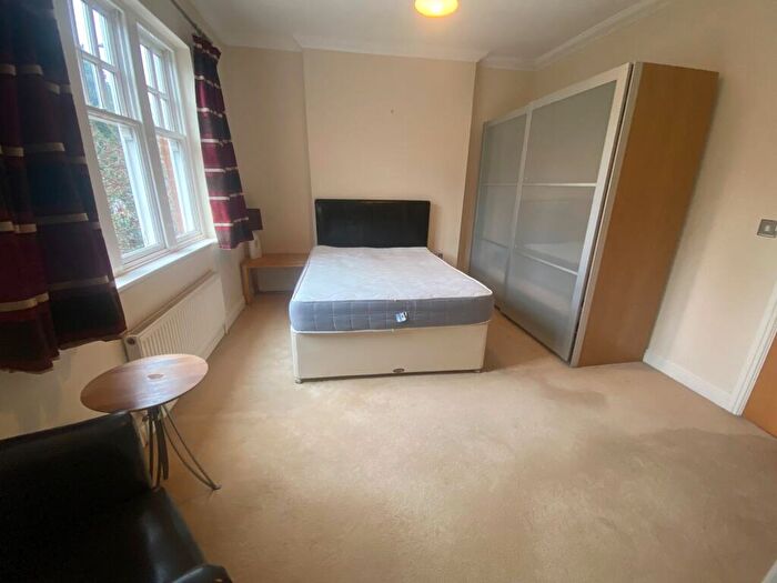 2 Bedroom Apartment To Rent In Belwell Lane, Sutton Coldfield, B74
