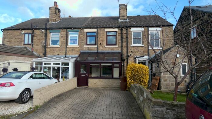 3 Bedroom Cottage To Rent In College View, Ackworth WF7