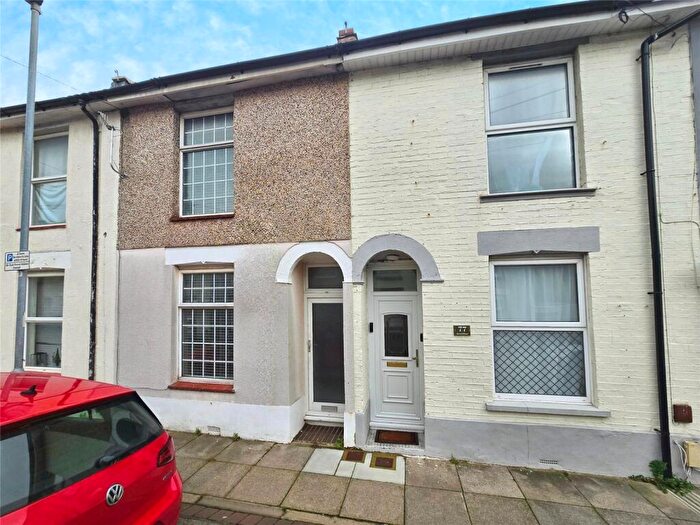2 Bedroom Terraced House For Sale In Samuel Road, Portsmouth, Hampshire, PO1
