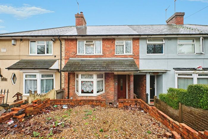 3 Bedroom Semi-Detached House For Sale In Kings Road, Kingstanding, Birmingham, B44