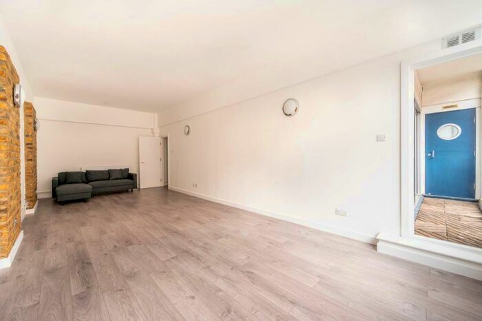 2 Bedroom Flat To Rent In Tudor Grove, , South Hackney, London, E9