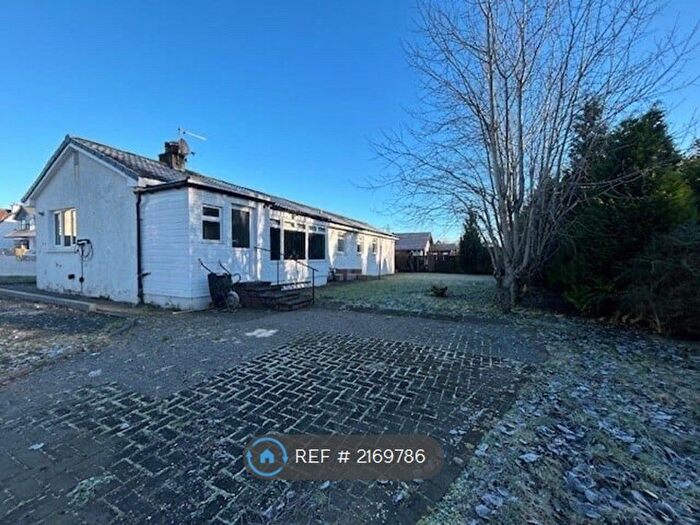 3 Bedroom Bungalow To Rent In Baronscourt Road, Paisley, PA1