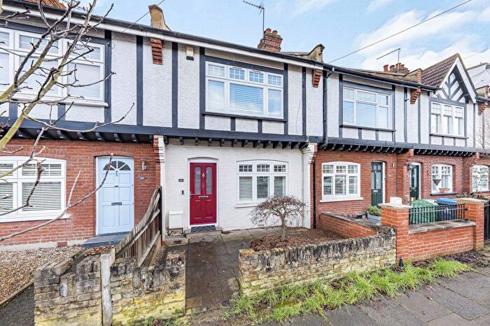 3 Bedroom Terraced House For Sale In Kingscote Road, New Malden, KT3