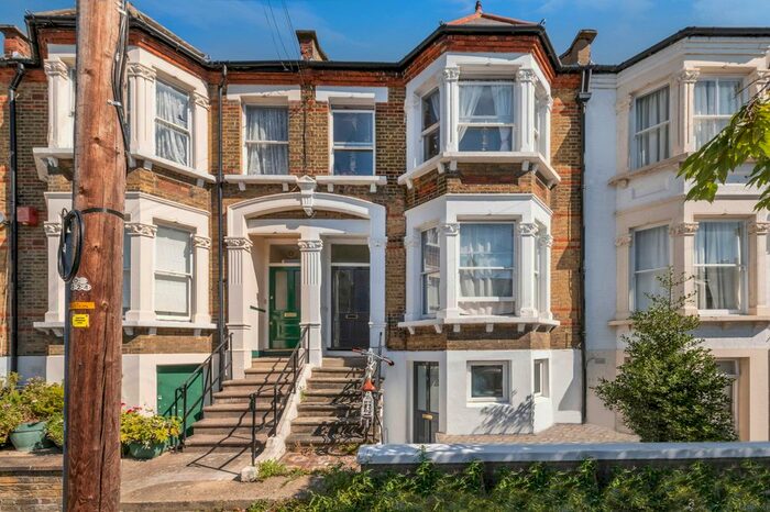 Studio To Rent In Pendrell Road, London, SE4