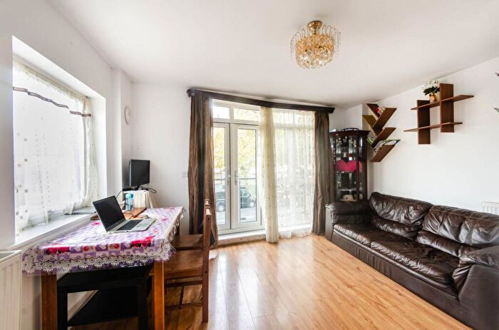 1 Bedroom Flat For Sale In Shaftesbury Avenue, South Harrow, Harrow, HA2