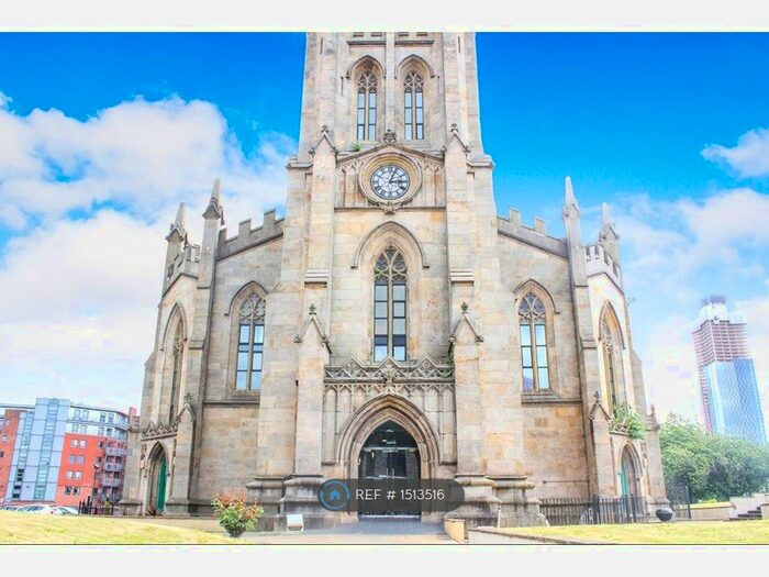 2 Bedroom Flat To Rent In Former St. Georges Church, Manchester, M15