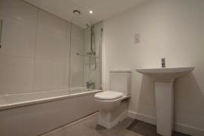 2 Bedroom Apartment To Rent In Broadmead Street - City Centre, BS1