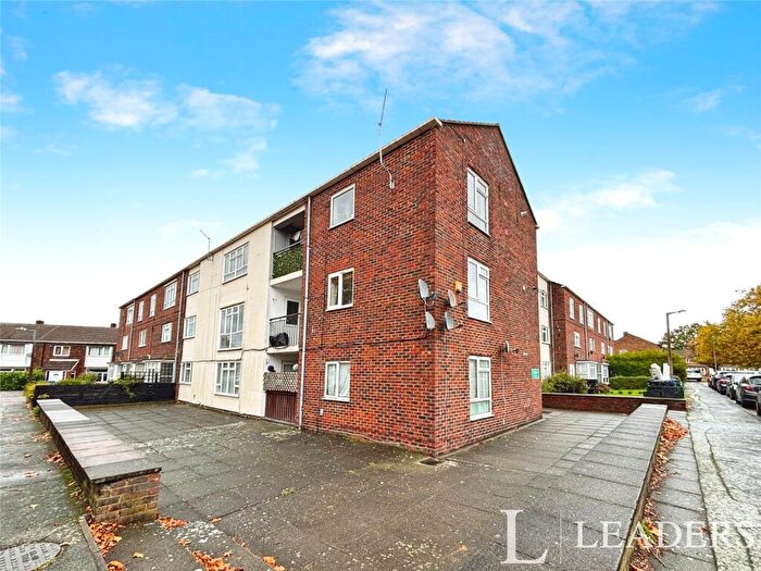 1 Bedroom Flat To Rent In Great Brays, Harlow, CM18