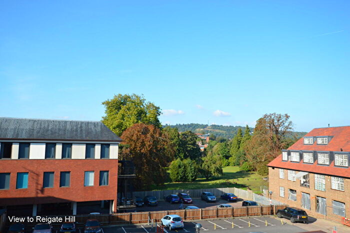 1 Bedroom Apartment To Rent In Bell Street, Reigate, RH2