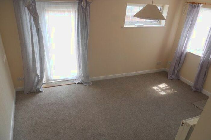 1 Bedroom Property To Rent In Manorfield, Ashford, TN23