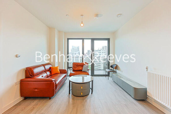 1 Bedroom Apartment To Rent In Brook Avenue, Wembley Park, HA9