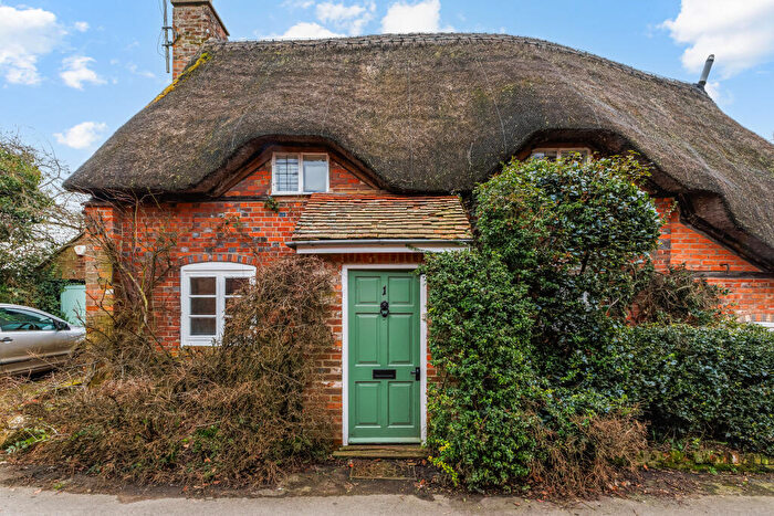 3 Bedroom Cottage To Rent In Farm Lane, Great Bedwyn, Wiltshire, SN8