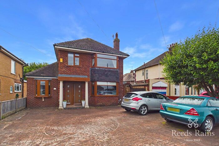 4 Bedroom Detached House For Sale In Broadway, Fleetwood, Lancashire, FY7
