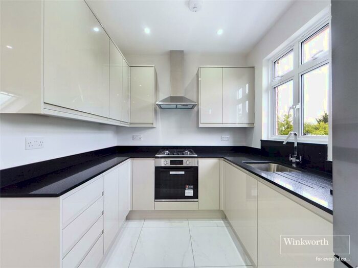 3 Bedroom Apartment To Rent In Ravenscroft Avenue, Wembley, HA9