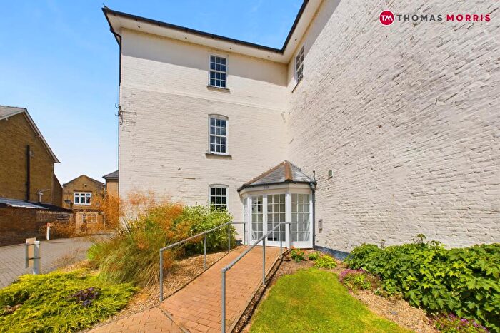 1 Bedroom Apartment For Sale In Lion Yard, High Street, Ramsey, Huntingdon, PE26