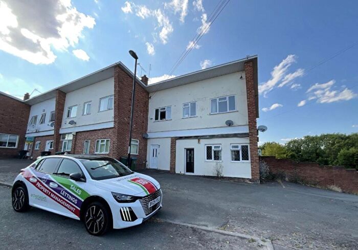 2 Bedroom Maisonette To Rent In Stonebury Avenue, Eastern Green, Coventry, CV5