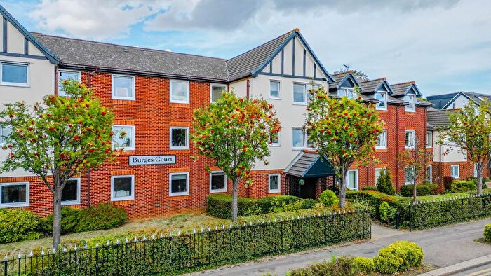 1 Bedroom Property For Sale In Station Road, Southend-On-Sea, SS1