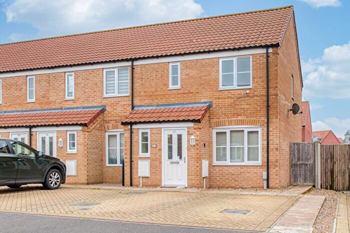 3 Bedroom Terraced House For Sale In Harrier Way, Diss, IP22