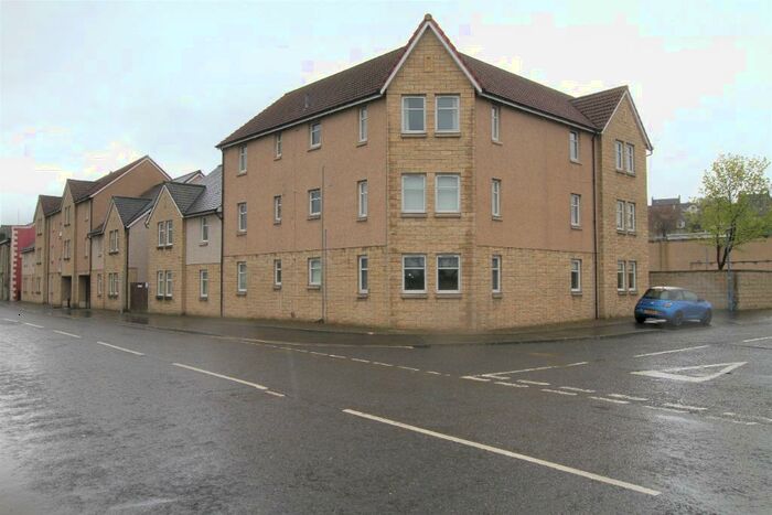 2 Bedroom Flat To Rent In Union Court, Union Street, Boness, EH51