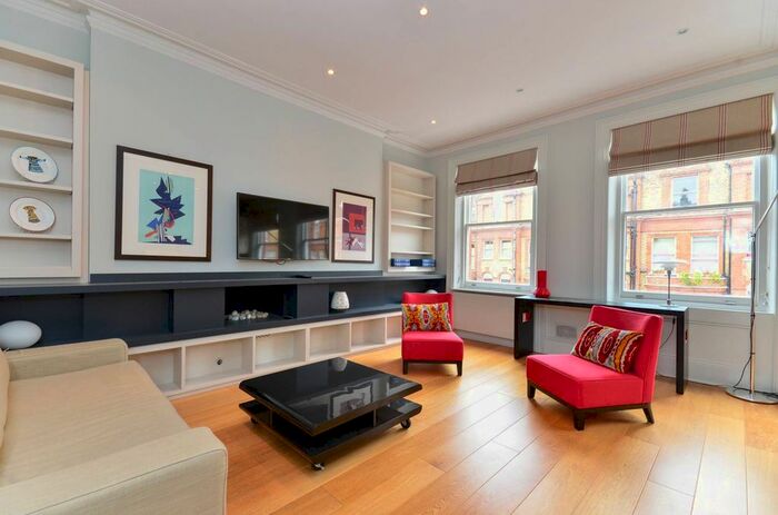 1 Bedroom Flat To Rent In Cresswell Gardens, South Kensington, London, SW5
