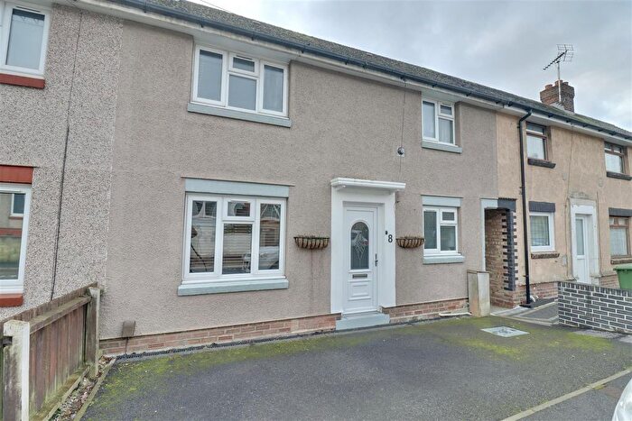 2 Bedroom Terraced House For Sale In Norwich Road, Portsmouth, PO6