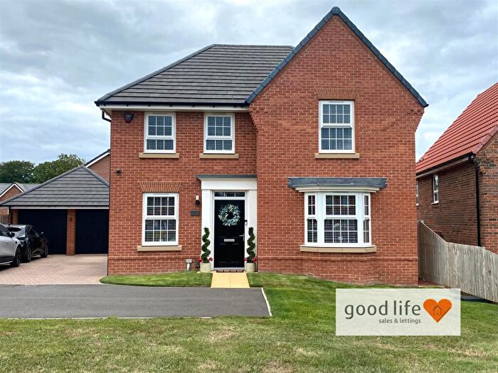 4 Bedroom House For Sale In Greenstem Way, Cherry Tree Park, Sunderland, SR2