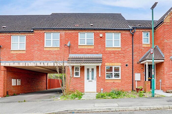 4 Bedroom Terraced House To Rent In Edmonstone Crescent, Bestwood, Nottingham, NG5