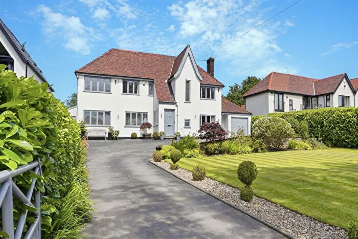 5 Bedroom House For Sale In Dumbah Lane, Bollington, Macclesfield, SK10